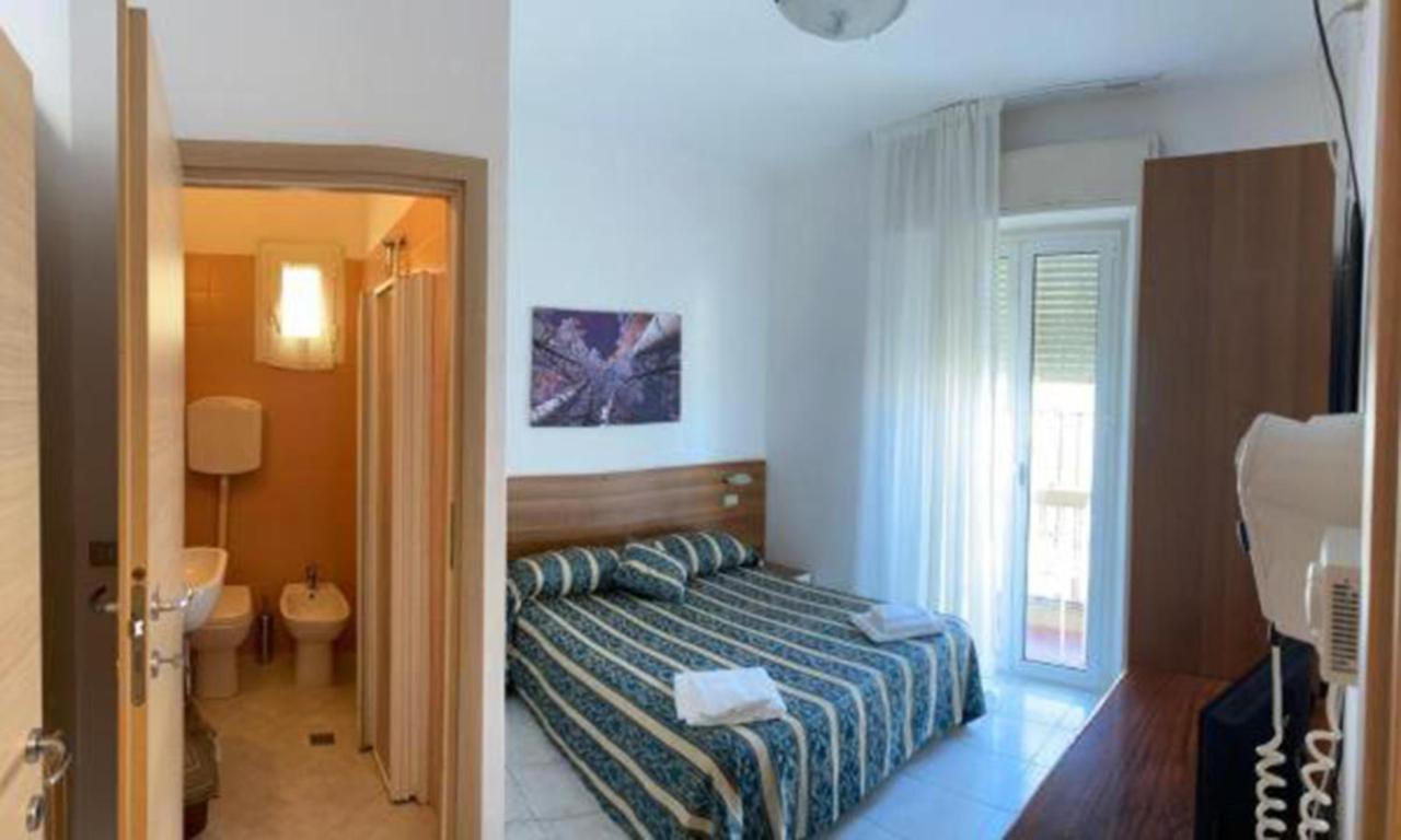 Hotel Acapulco Rimini Luaran gambar