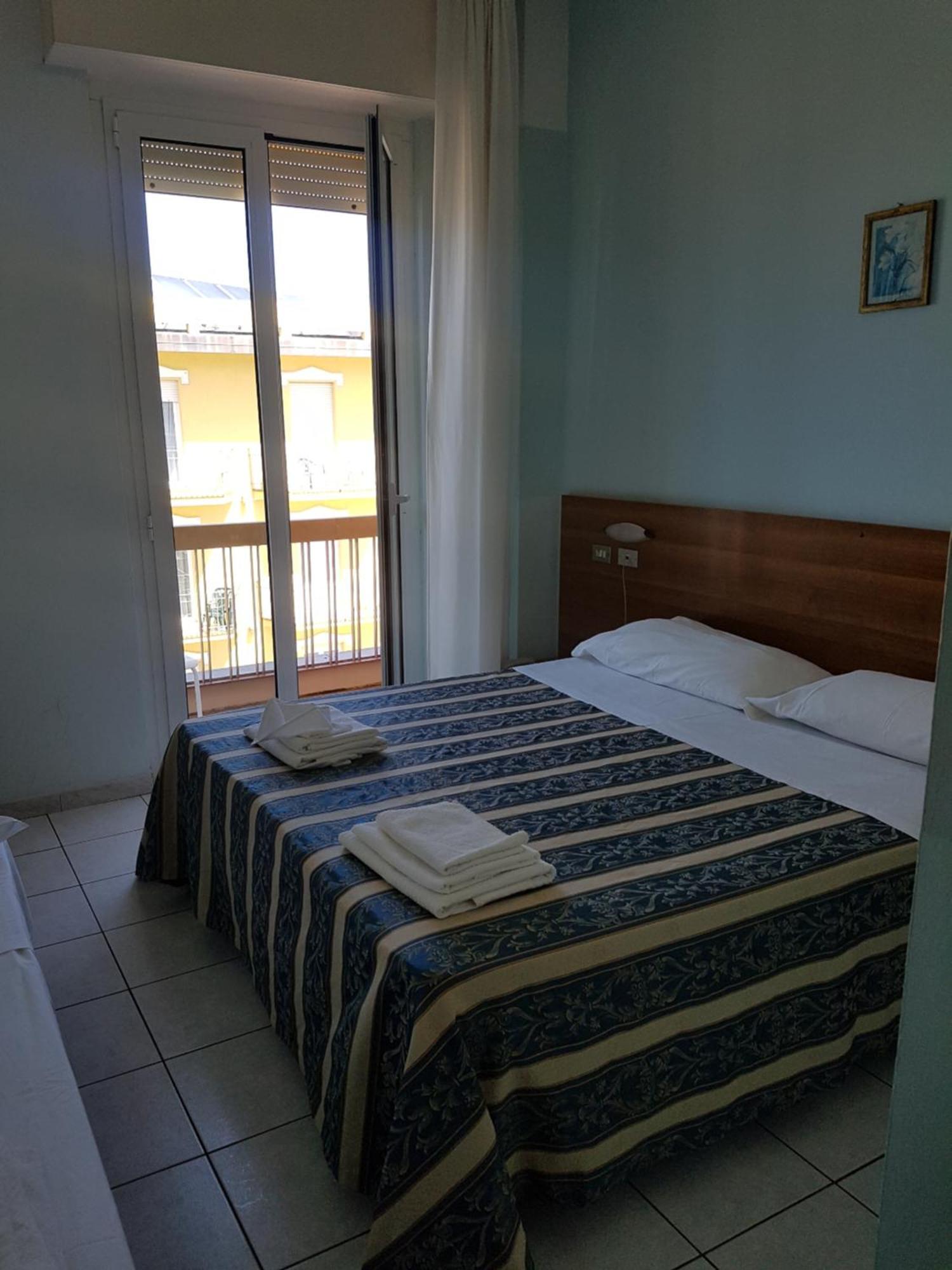Hotel Acapulco Rimini Luaran gambar
